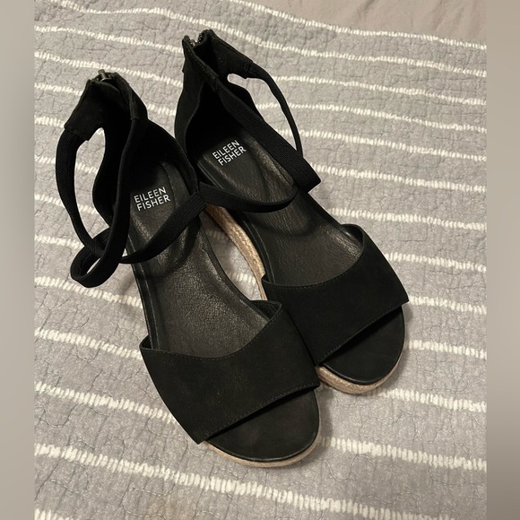 Eileen Fisher Wesson Black Suede Wedge Espadrilles Cross Cross Ankle Strap - Picture 1 of 6